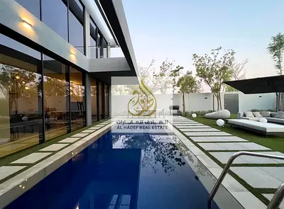 🏡 فرصة مميزة للتملك في مشروع مسار – الشارقة 🌿 فيلا 5 غرف نوم | قيد الإنشاء | تسليم ديسمبر 2028 امتلك فيلا مميزة في مسار – Masaar، أحد أبرز المجمعا