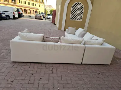 The One 3_ piece's Sectional Corner Sofa Beige perfect Condition
