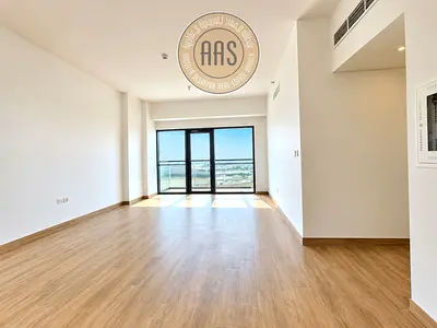 Spacious 3BHK Apartment | Prime Location | Family-Friendly Community