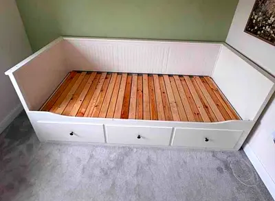 Ikea hemnes day bed with mattress
