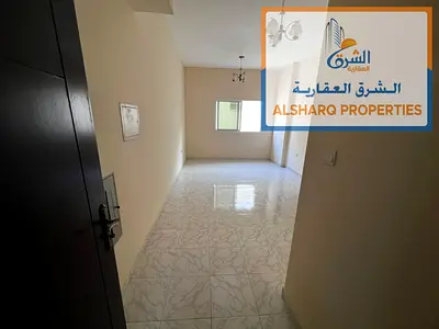 شقة غرفة وصالة للإيجار السنوي في ليوارة 2 عجمان | ثاني صف كورنيش عجمان | تكييف مركزي | 25,000 درهم | 4 دفعات
