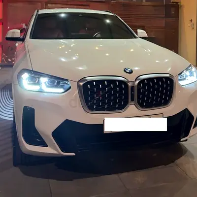 GCC Specs | Dealership warranty and service | Accident-free | Excellent Condition | First Owner