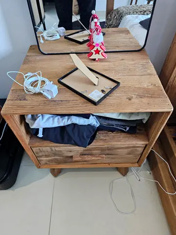 2 Small tables, master room (both)
