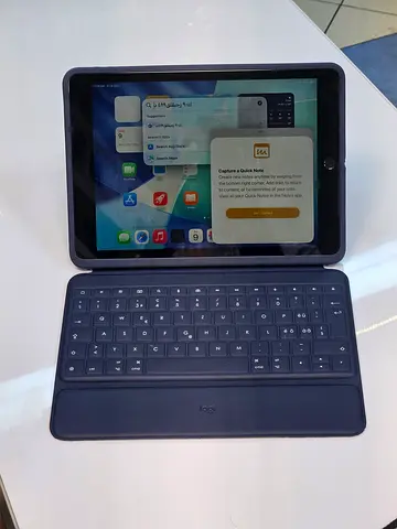 Ipad 8generation 32gb 128Gb original keyboard price 699