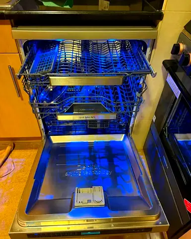 Siemens IQ700  Dishwasher - Good Working Condition