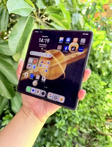 Foldable Smartphone / Honor magic V3 12gb 512 gb