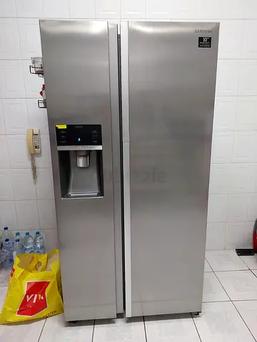 Samsung Side-by-Side Refrigerator with Ice & Water Dispenser - Stainless Steel