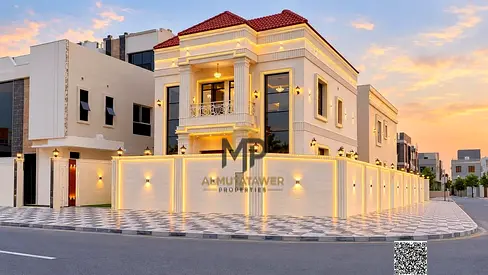 Own a distinctive corner villa—registration fees included—in a prime location close to all amenities, featuring high-end finishes and comfortable fami