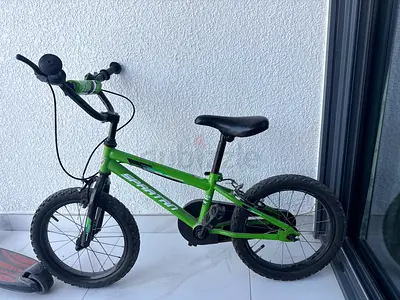 Green kids' 16-inch bicycle - single speed, good condition