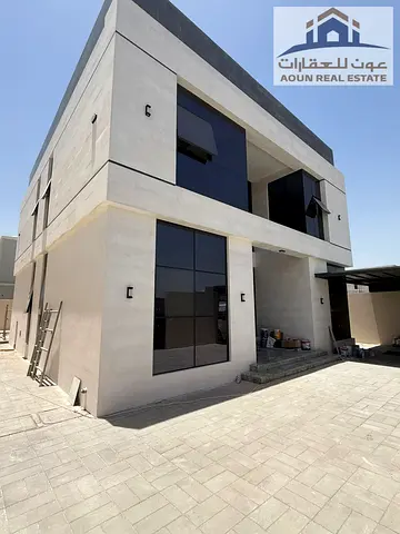 فيلا مودرن بالحوشي – البديع | 6000 قدم² | صعد وشاحن سيارة كهربائية | 4.1 مليون قابل للتفاوض