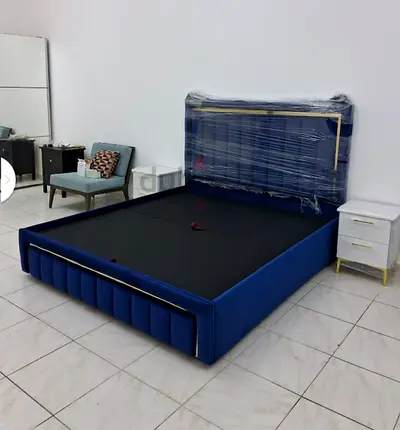 Elegant design new King size Family bed with Mattress Available