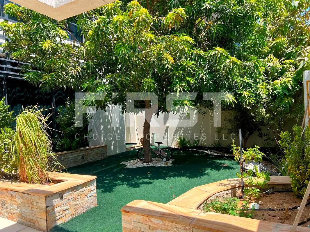 Rare Find | Majlis |Huge 4BR+M | Near Garden | Hot