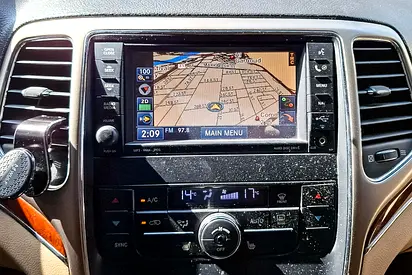 صورة مصغرة 13 لـ 2011 JEEP GRAND CHEROKEE