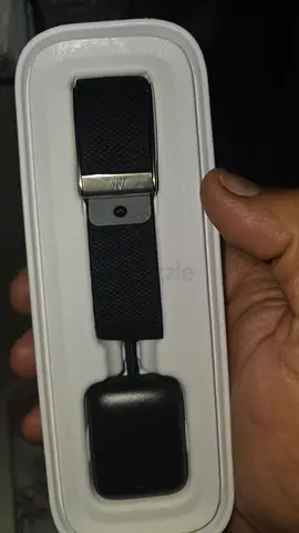 Used smart watch / fitness tracker with spare strap - good conditio عجمان النعميه 1