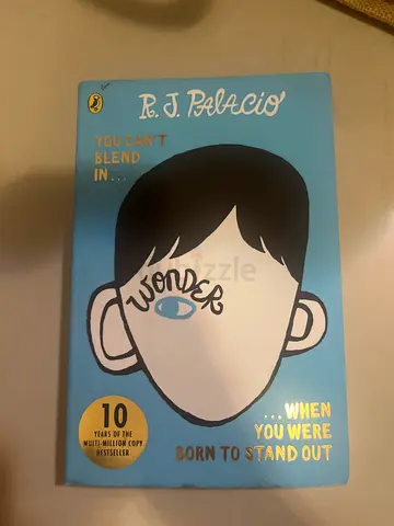 Wonder by R.J. Palacio (Paperback)