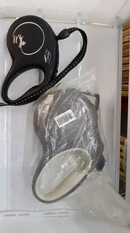 Retractable Dog Leash with Clip-on Travel Bowl - New