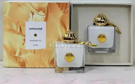 Amouage Honour Woman perfume - original boxed