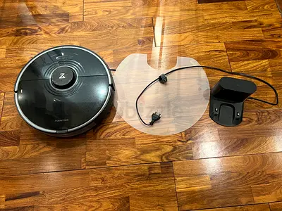 Roborock S7 Robotic Vacuum Cleaner - Good Working Condition
