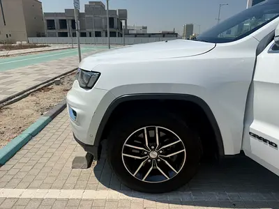 صورة 4 لـ 2018 JEEP GRAND CHEROKEE