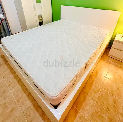 QUEEN Mattress for URGENT MOVE OUT SALE