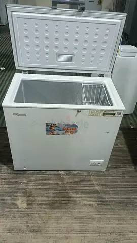 Chest freezer