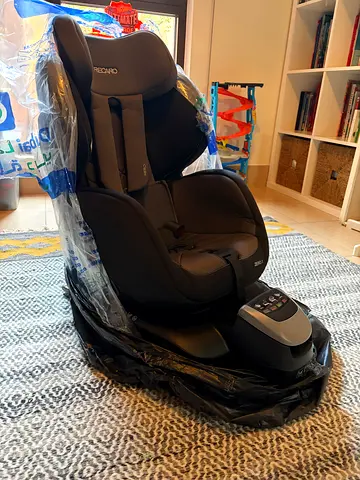 Car seat for infant and toddler