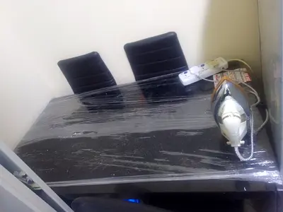 Dining table with 4 chair