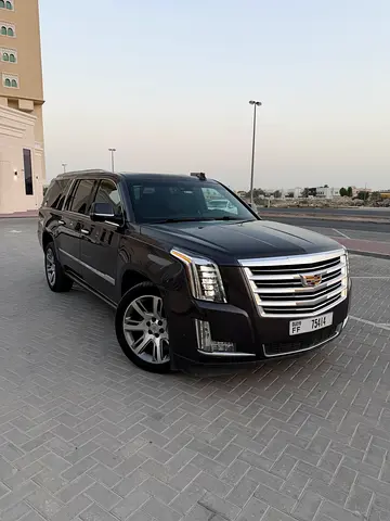 2018 Cadillac ESCALADE photo 7