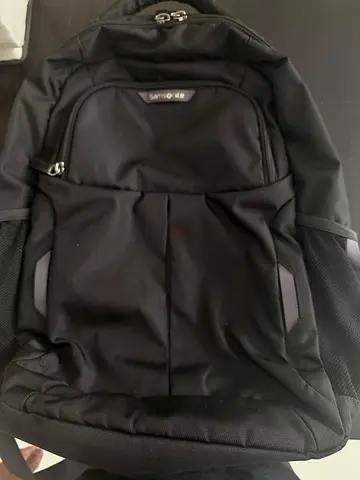 Black classic samsonite original backpack