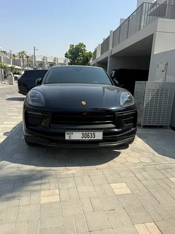 Porsche Macan S 2023 GCC Specs extended Porsche warranty full loaded. Lady driven