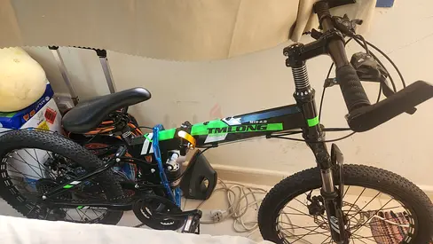 Used Full-Suspension Mountain Bike – 26" Frame, Green/Black