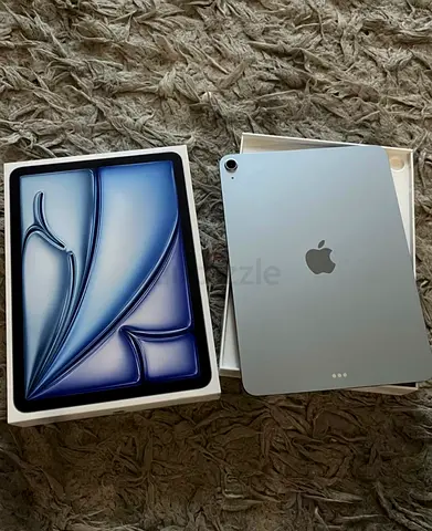 Apple iPad Air M3 11 inch 128GB - BLUE, Excellent Condition with Box