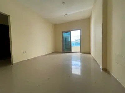 FREE PARKING !!ONEBHK APPARTMENT WITH BALCONY EASY EXIT TO DUBAI ONLY FOR FAMILY IS JUST 32k