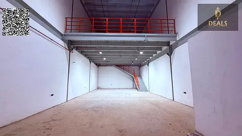 Spacious Showroom for Rent in Al Jurf Industrial Area, Ajman | 2,577 Sq. Ft. | Ground Floor + Mezzanine