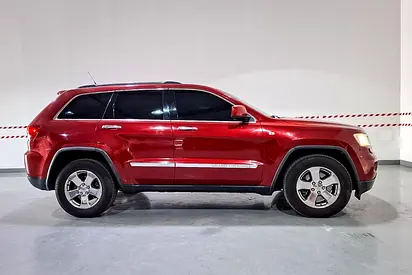 صورة 4 لـ 2011 JEEP GRAND CHEROKEE