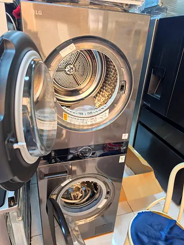 LG Washer dryer tower set 12 kg washer 10kg dryer