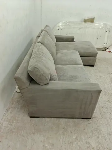 Perfect new condition crate & barrel Axis model lshape sofa
