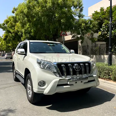 2015 Toyota Land Cruiser Prado VXR | GCC Specs | Fully Loaded | First Owner