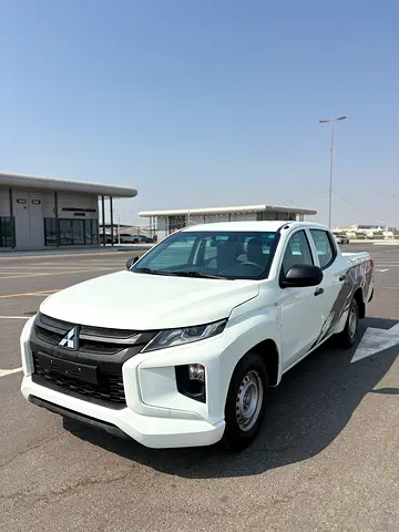 Mitsubishi L200 2021 Double Cab GLX GCC Specs