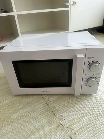 Kenwood 20L Microwave Oven – White | Good Condition
