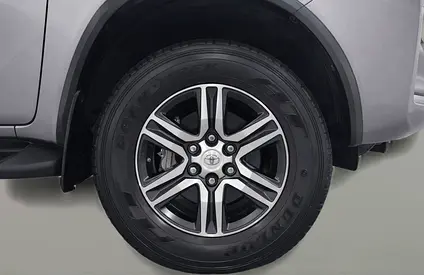 صورة مصغرة 12 لـ 2024 Toyota FORTUNER