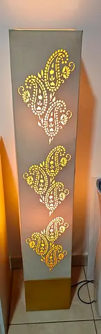 Floor lamp