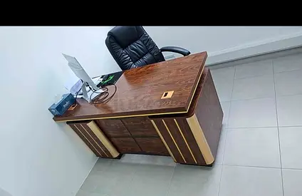 Office table