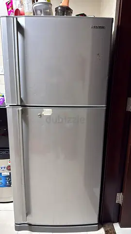 Hitachi Large 2-Door Top Freezer Refrigerator, Frost Free, Made in Thailand (R-Z530EUK9K)