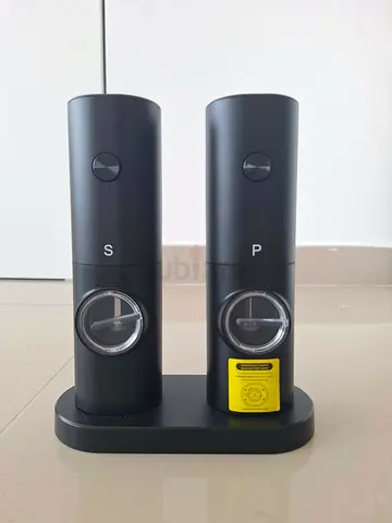 Electric Automatic Salt and Pepper Grinder Set (Rechargeable)