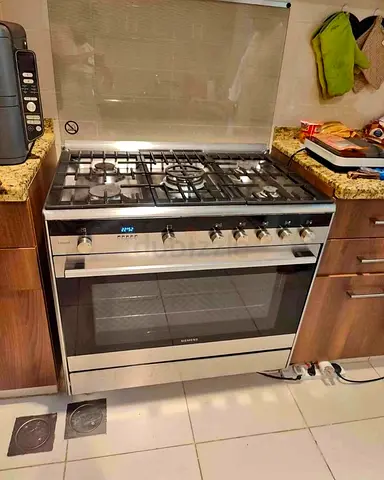 Siemens IQ700 top gas 5 burner oven electric dual fuel 90/60 cm size
