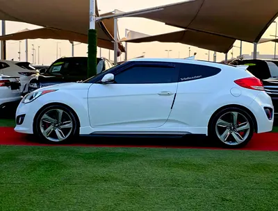 صورة 4 لـ 2013 Hyundai VELOSTER