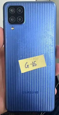 Samsung Galaxy M12 64GB Blue, cracked screen glass