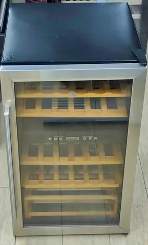 Hoover wine 36 bottles capacity and 72 bottles capacity dual zone temperature