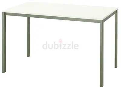 Simple white rectangular dining/office table - good condition